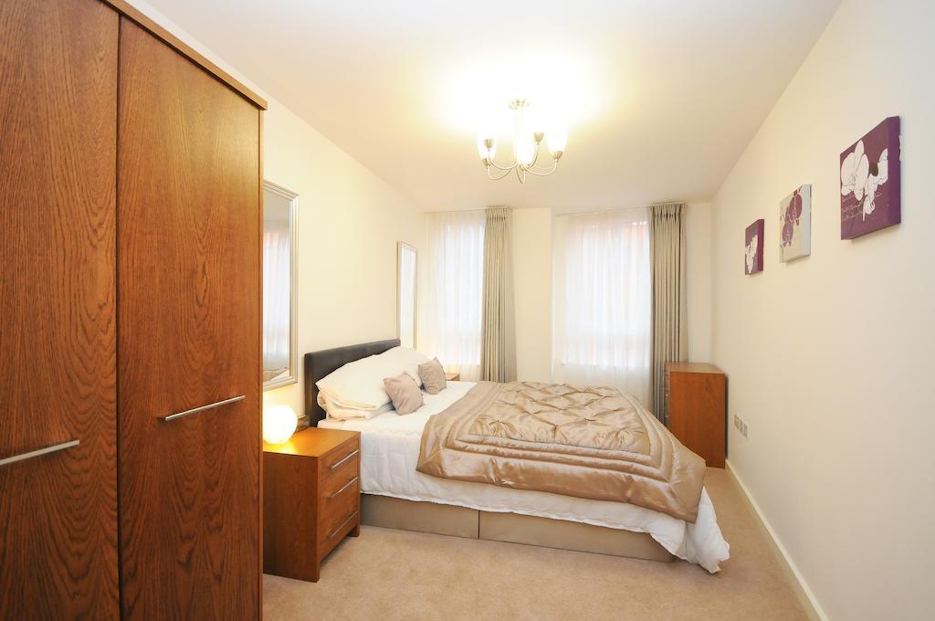 Town Or Country - Empress Heights Apartment Саутхамптън Стая снимка